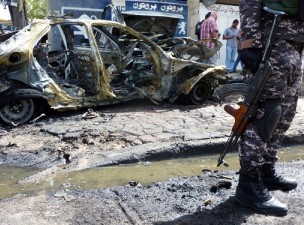 Beberapa serangan bom dilancarkan terhadap anggota keselamatan