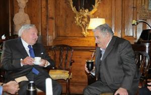 Mujica a David Rockefeller: “Usted es Símbolo de una Realidad"