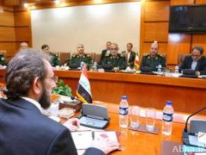العراق وايران يوقعان وثيقة للتعاون الدفاعي ودعم الجيش العراقي