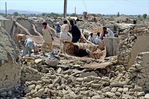 Pakistan: U zemljotresu poginulo 348 osoba