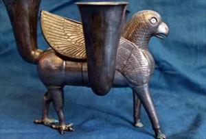 President Rohani brings back ancient griffin from US