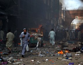 Pakistan : 29 morts et 70 blessés dans une explosion à Peshawar