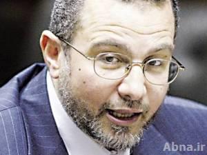 محكمة مصرية تؤيد حكم السجن عاما على قنديل رئيس الوزراء السابق
