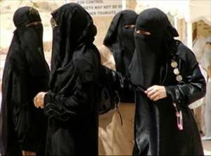 سعودی عرب خواتین کے جائز حقوق کو نظر انداز کرنے میں سب سے آگے