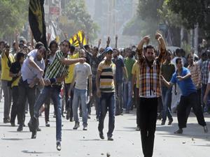 اخوان المسلمین کے حامیوں اورمخالفین میں لڑائی کے دوران 5 افرادہلاک 45 زخمی