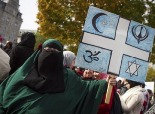 Manif anti-Charte des valeurs à Québec