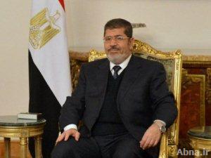 معارضون للرئيس المصري المعزول يبثون تسجيلاً منسوباً له اعتبروه كاشفاً لعمالته لإسرائيل
