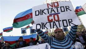 Anti-government protesters beaten, arrested in Baku