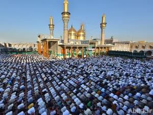 بالصور / اقامة صلاة عيد الاضحى بمرقد الامامين الجوادين (ع)