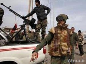مسلحون ليبيون يمنعون 20 سائق مصري من مغادرة الأراضي الليبية