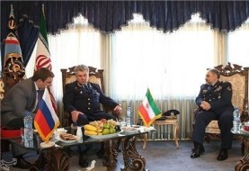 Commandant de l’Armée de l'air russe visite l'Iran