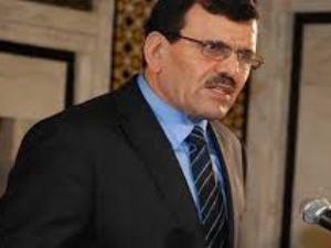 العريض يقدم وثيقة يتعهد فيها باستقالة الحكومة خلال 3 أسابيع
