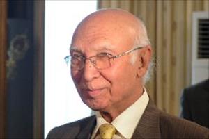 امریکا ڈرون حملوں پر پاکستان کا موقف سمجھ چکا ہے: مشیر وزیر خارجہ
