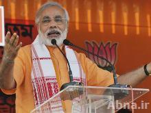 India: Hindus and Muslims should battle poverty, says Modi