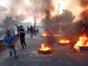 بنگلا دیش میں حزب اختلاف کی اپیل پر دوسرے دن بھی ہڑتال، پرتشدد واقعات میں 14 افراد ہلاک