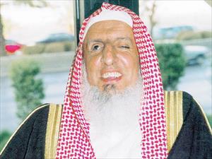 “Gran Muftí Saudí 'Abdulaziz ibn Abdula Al-Sheij' Insta a los Jóvenes a No Unirse a los Militantes en la Guerra contra Siria”