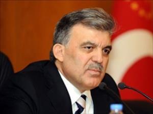 Abdullah Gul: Prisustvo žena sa hidžabom u turskom parlamentu nema značenje