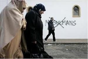 Extremisten in Frankreich beleidigen Islam