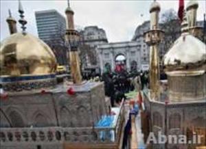 Muslime in London beten im Regen