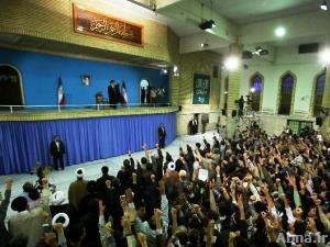 بالصور / لقاء «الامام الخامنئي» مع التلامذة والطلبة بمناسبة اليوم الوطني لمحاربة الإستكبار
