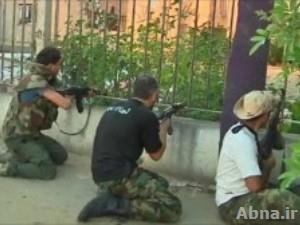 اشتباكات عنيفة في طرابلس ومظاهرات مطالبة باستقالة الحكومة في بنغازي