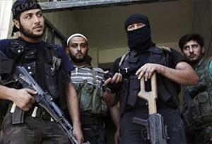 Hundreds of Free Syrian Army Rebels Defecting to Al-Qaeda