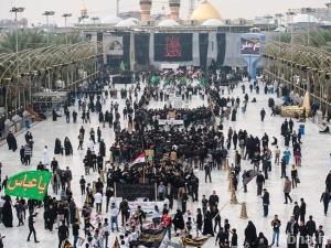 بالصور / مسيرة عزاء مهيب لمواكب تربية كربلاء المقدسة