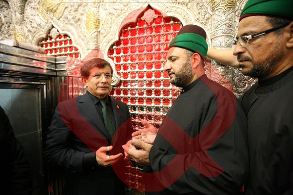 Davutoğlu, İmam Hüseyin ve Hz. Ebu'l Fadlı'l Abbas'ı Ziyaret Etti / Foto