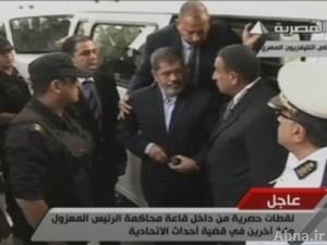 وضع الرئيس المصري المعزول «محمد مرسي» في السجن الانفرادي