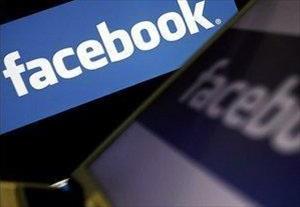 Facebook closes some Hamas-affiliated pages