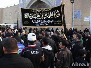 بالصور / توافد المواكب الحسينية الى مسجد الكوفة في ذكرى عاشوراء