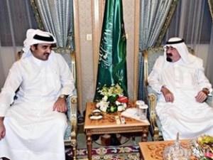 الخلاف السعودي القطري حول مصر يهدد بزعزعة مجلس التعاون الخليجي