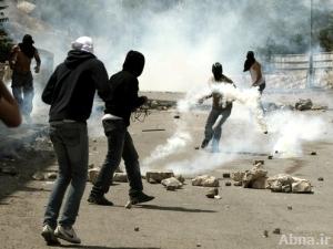 جيش الاحتلال الاسرائيلي يطلق الرصاص الحي على متظاهرين ضد مشروع برافر برام الله