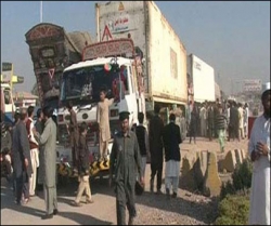 ڈرون حملوں کے خلاف دھرنے ، آٹھويں دن بھي جاري