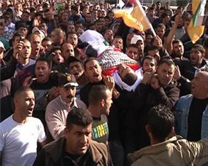 Thousands join funeral of Palestinian worker shot dead by Israelis