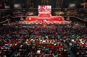 Independent preacher calls for all out war against Shia teachings in Malaysia
