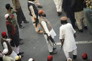 مولانا شمس معاویہ کا جنازہ، دفعہ 144کی دھجیاں اڑا دی گئیں