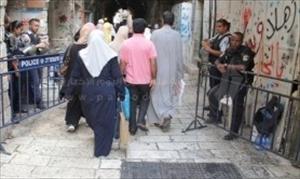 مسجدالاقصیٰ: صہیونیوں کے ساتھ جھڑپوں میں درجنوں فلسطینی زخمی