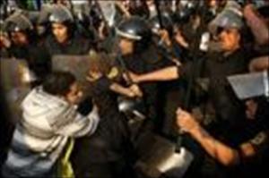 Zusammenstöße zwischen ägyptischer Polizei und Studenten in Kairo