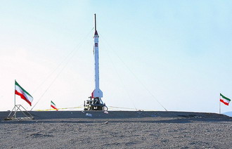 Iran a lancé la carrière de l'espace ' Kavoshgar 7 '