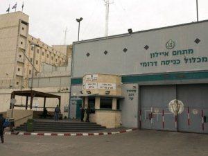 إصابة 3 أسرى فلسطينيين في سجن "مجدو" الإسرائيلي