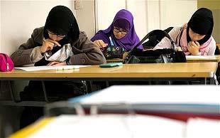 End Hijab Ban: French Gov’t Report