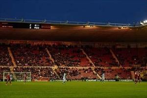 English Premier League Fans Desecrate Quran