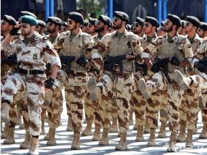 استشهاد 3 مهندسين من الحرس الثوري الإيراني بانفجار عبوة استهدفت سيارتهم