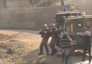 Many Palestinians, foreign activists injured in W. Bank clashes
