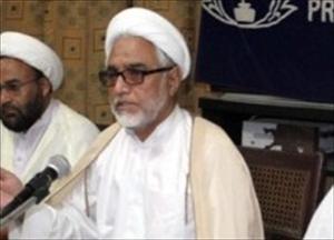Attack on senior Shia leader kills two in Karachi