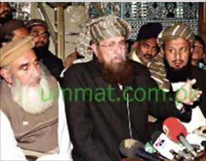 ملک میں جاری دہشتگردی اور خودکش حملے ڈرون حملوں کا ردعمل ہیں، مولانا سمیع الحق