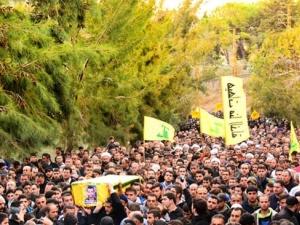 بالصور / حزب الله اللبناني يشيع الشهيد «حسين رائف مليجي»