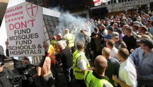 Des agressions islamophobes record en Grande-Bretagne en 2013