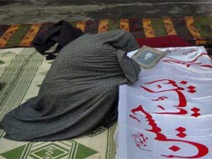 راجن پور: شیعہ ڈاکٹر تکفیریوں کی فائرنگ سے شہید، شدت غم سے بہن بھی چل بسی